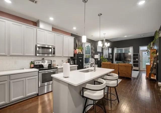 Photo 2 of Townhouse for sale at 110 Bluestem Ct, Lebanon, TN 37090 | MLS# 3299497 | Listing updated on 2026-09-08