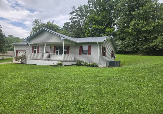 4th image of 193 W Lee Dr, Palmer, TN 37365 | MLS# 3297832