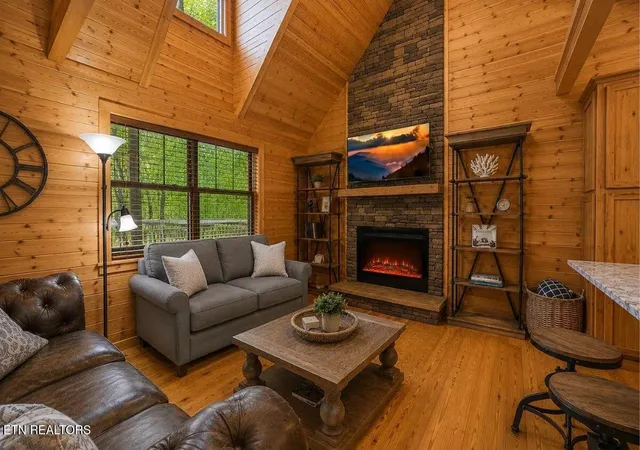 Photo 3 of Single family home for sale at 1218 N Baden Dr, Gatlinburg, TN 37738 | MLS# 3304518 | Listing updated on 2026-09-17
