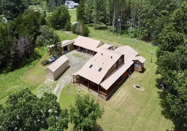 1st image of 5340 Lunns Store Rd, Chapel Hill, TN 37034 | MLS# 3301738