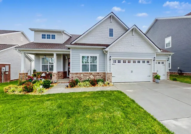 Photo 2 of Single family home for sale at 2669 Augusta Tr Dr, Columbia, TN 38401 | MLS# 3304526 | Listing updated on 2026-10-06