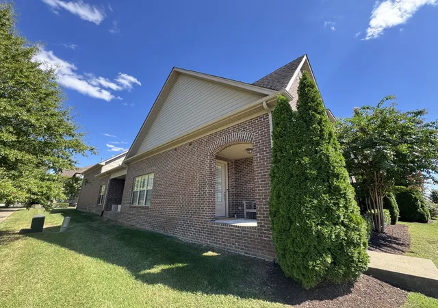 3rd image of 1103 S Mcmahan Dr, Gallatin, TN 37066 | MLS# 3312634