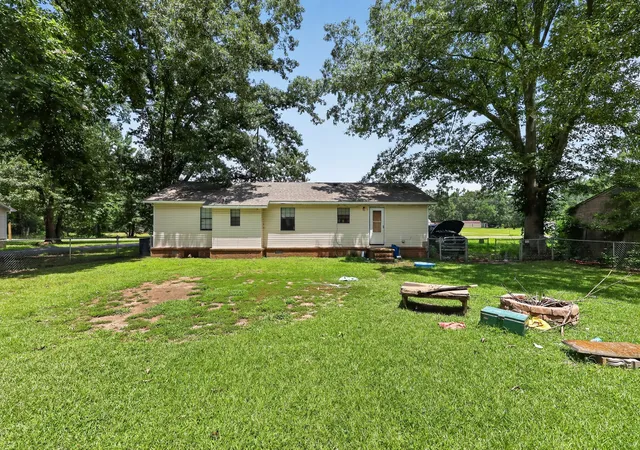 5th image of 107 Garey Loop, Savannah, TN 38372 | MLS# 3298483