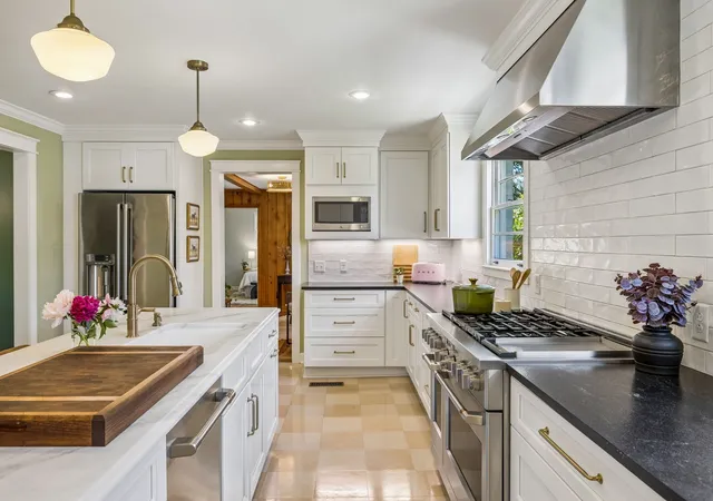Photo 4 of Single family home for sale at 405 Roberts St, Franklin, TN 37064 | MLS# 3304812 | Listing updated on 2026-09-12
