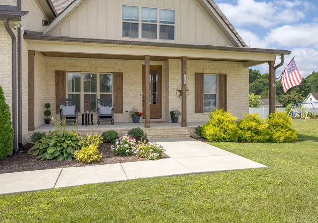 4th image of 1002 Pheasant Run Ct, Spring Hill, TN 37174 | MLS# 3302325