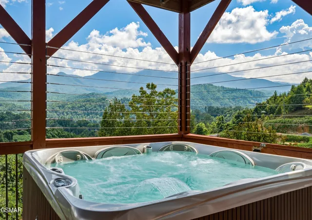 Photo 4 of Single family home for sale at 732 Beanstalk Rd, Gatlinburg, TN 37738 | MLS# 3299697 | Listing updated on 2026-09-26