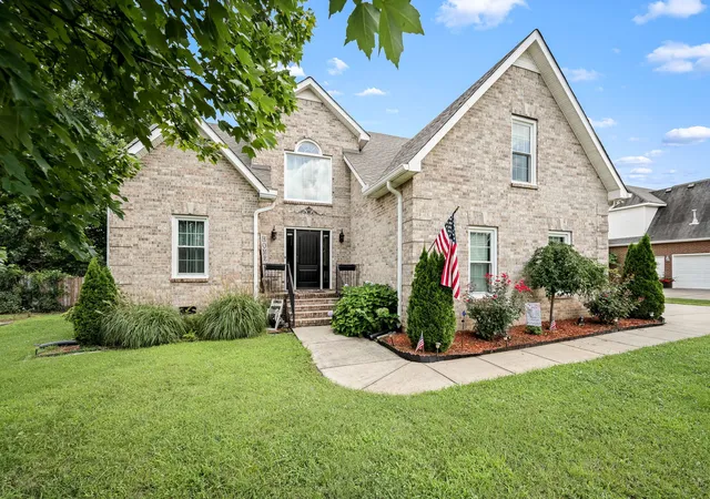 Photo 4 of Single family home for sale at 3084 Vicwood Dr, Murfreesboro, TN 37128 | MLS# 3302507 | Listing updated on 2026-09-25