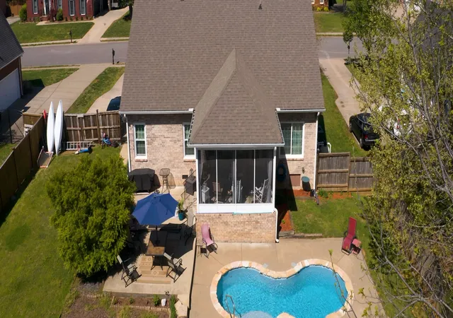 Photo 3 of Single family home for sale at 3084 Vicwood Dr, Murfreesboro, TN 37128 | MLS# 3302507 | Listing updated on 2026-10-08