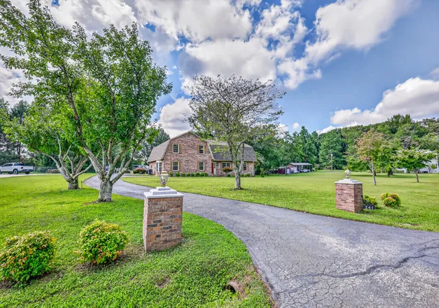 2nd image of 241 Camille St, Manchester, TN 37355 | MLS# 3315991
