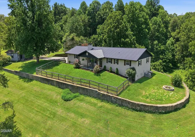 4th image of 1317 Dupont Road, Seymour, TN 37865 | MLS# 3297994