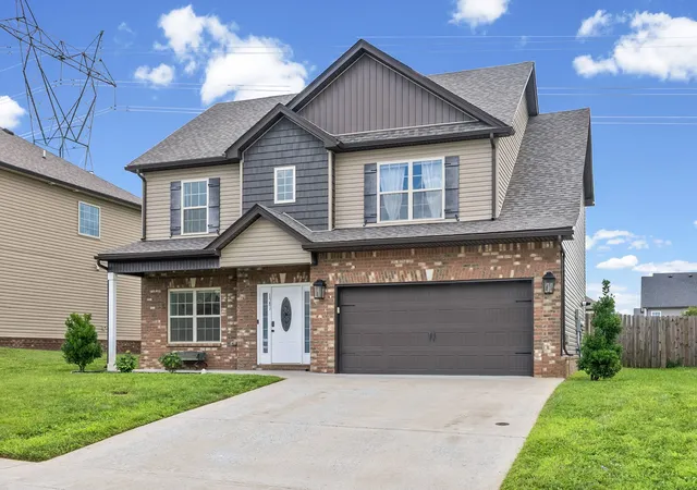 Photo 4 of Single family home for sale at 1381 Millet Dr, Clarksville, TN 37040 | MLS# 3304732 | Listing updated on 2026-07-24