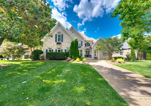 Photo 4 of Single family home for sale at 240 Temple Crst Trl, Franklin, TN 37069 | MLS# 3312586 | Listing updated on 2026-08-28