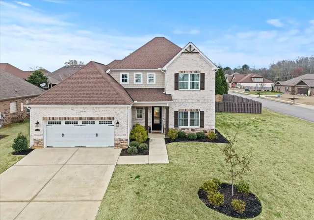 1st image of 17181 Obsidian Cir, Athens, AL 35613 | MLS# 3298045
