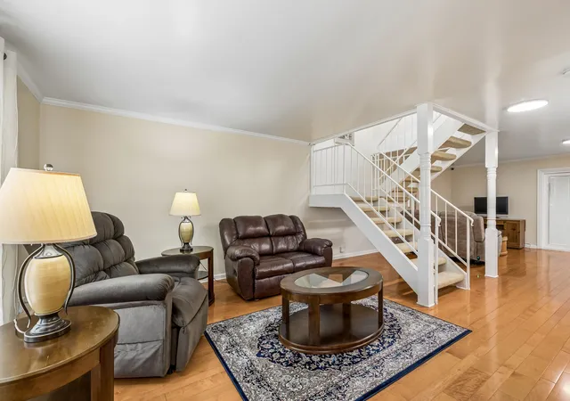 Photo 3 of Townhouse for sale at 106 Plantation Ct, Nashville, TN 37221 | MLS# 3303938 | Listing updated on 2026-09-05