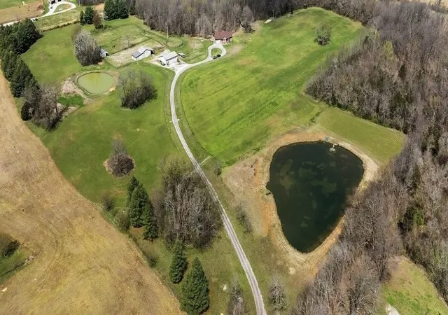 3rd image of 3055 Quisenberry Ln, Hopkinsville, KY 42240 | MLS# 3301713