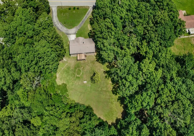 54th image of 931 Bumpus Mills Rd, Dover, TN 37058 | MLS# 3306454