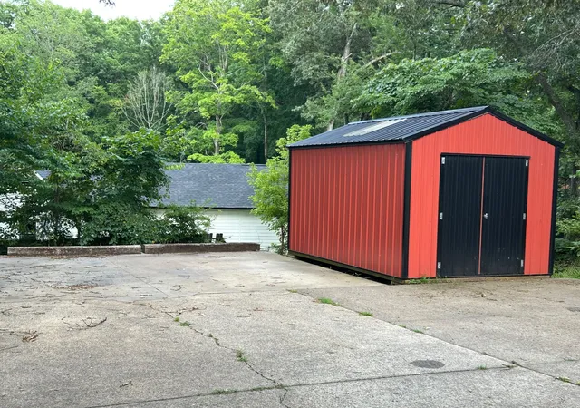 Photo 4 of Single family home for sale at 505 Ned Dr, Clarksville, TN 37042 | MLS# 3298137 | Listing updated on 2026-08-20