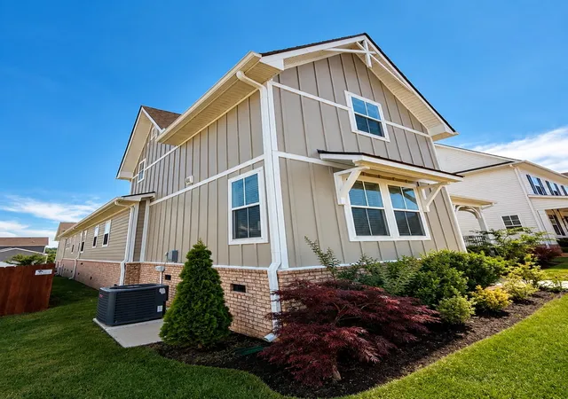 Photo 3 of Single family home for sale at 820 Goswell Dr, Nolensville, TN 37135 | MLS# 3298131 | Listing updated on 2026-09-15