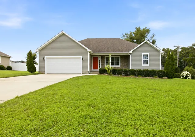 1st image of 95 Luttrell Dr, Winchester, TN 37398 | MLS# 3298130