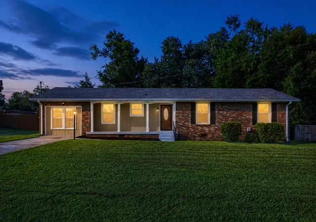 Photo 2 of Single family home for sale at 287 Hollywood Blvd, Gallatin, TN 37066 | MLS# 3335739 | Listing updated on 2026-10-07