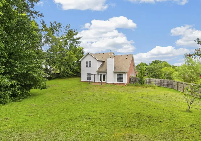 Photo 3 of Single family home for sale at 101 Wiggins Ct, Nolensville, TN 37135 | MLS# 3312447 | Listing updated on 2026-08-29
