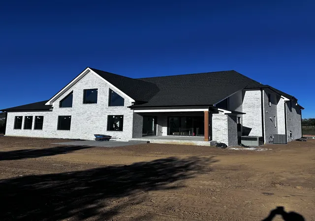 Single family home for sale at 424 Bell Lake Rd, Gallatin, TN 37066 | MLS# 3299323