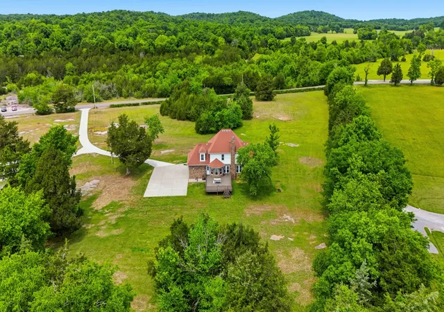 Photo 2 of Single family home for sale at 3630 W Trimble Rd, Milton, TN 37118 | MLS# 3298492 | Listing updated on 2026-08-20