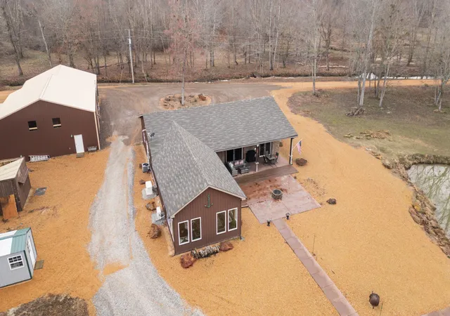 Photo 3 of Single family home for sale at 11957 Hwy 79n, Buchanan, TN 38222 | MLS# 3298530 | Listing updated on 2026-08-20