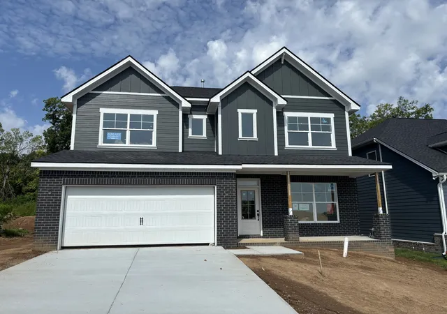 Photo 1 of Single family home for sale at 83 Russell Ct, Lebanon, TN 37087 | MLS# 3298502 | Listing updated on 2026-08-29