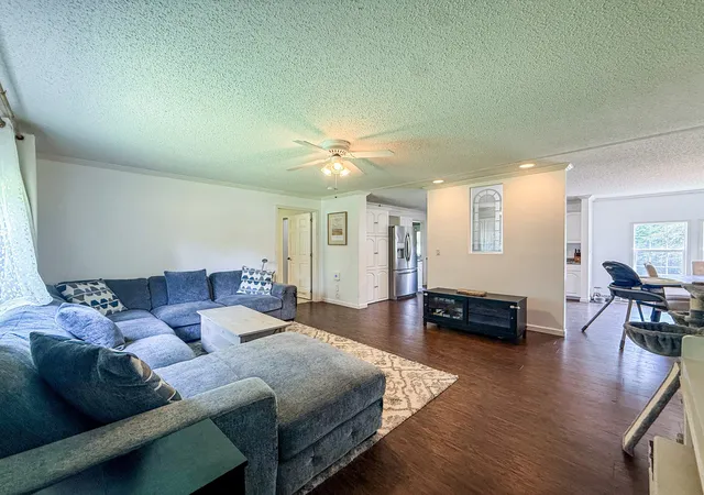 Photo 2 of Manufactured home for sale at 1818 Groveland Ridge Rd, Columbia, TN 38401 | MLS# 3304311 | Listing updated on 2026-07-25