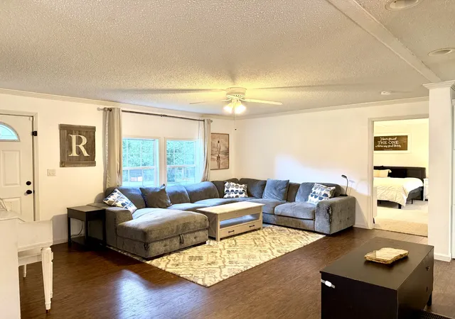 Photo 2 of Manufactured home for sale at 1818 Groveland Ridge Rd, Columbia, TN 38401 | MLS# 3304311 | Listing updated on 2026-10-07