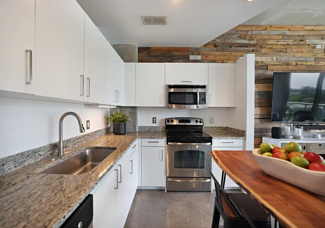 5th image of 600 12Th Ave S #1706, Nashville, TN 37203 | MLS# 3305728