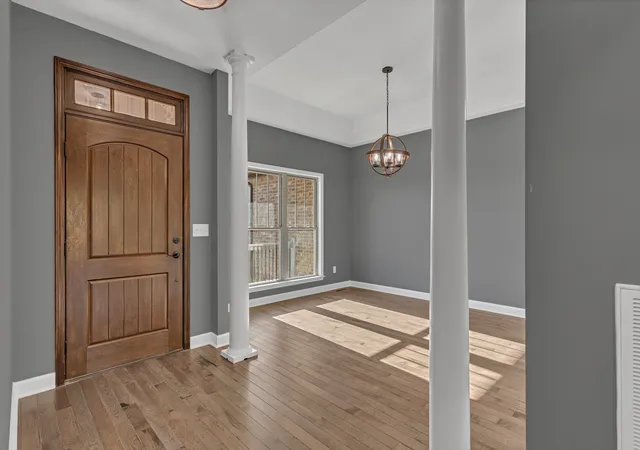 Photo 4 of Single family home for sale at 30 Shire Ct, Leoma, TN 38468 | MLS# 3299311 | Listing updated on 2026-07-21
