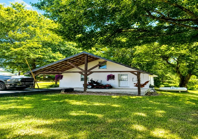 1st image of 361 Hawkins Rd, Westmoreland, TN 37186 | MLS# 3305036