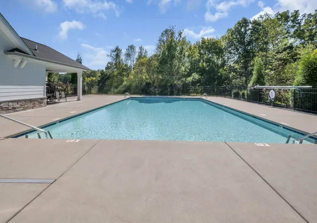 Photo 3 of Single family home for sale at 718 Monarchos Bnd, Burns, TN 37029 | MLS# 3302476 | Listing updated on 2026-10-07