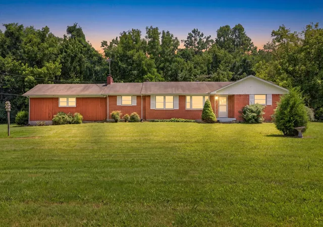 1st image of 910 Hwy 13, Cunningham, TN 37052 | MLS# 3303955