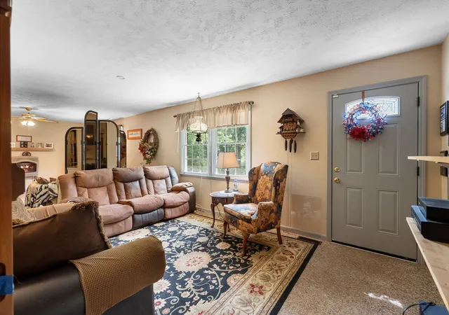 Photo 3 of Single family home for sale at 3509 Huntland Dr, Whites Creek, TN 37189 | MLS# 3299401 | Listing updated on 2026-08-09