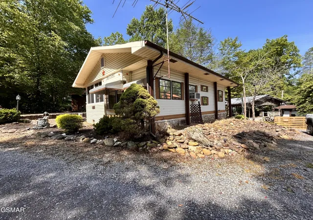 2nd image of 261 Lily Way, Cosby, TN 37722 | MLS# 3299336