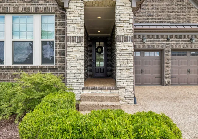 Photo 3 of Single family home for sale at 421 Edenfield Pass, Nolensville, TN 37135 | MLS# 3304136 | Listing updated on 2026-08-21