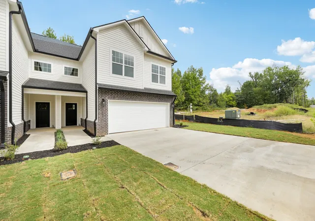 Photo 2 of Townhouse for sale at 1068 Stagecoach Dr, White House, TN 37188 | MLS# 3299525 | Listing updated on 2026-09-29