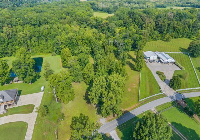 Photo 3 of Land for sale at 0 Matlock Dr, Chapmansboro, TN 37035 | MLS# 3311640 | Listing updated on 2026-10-02