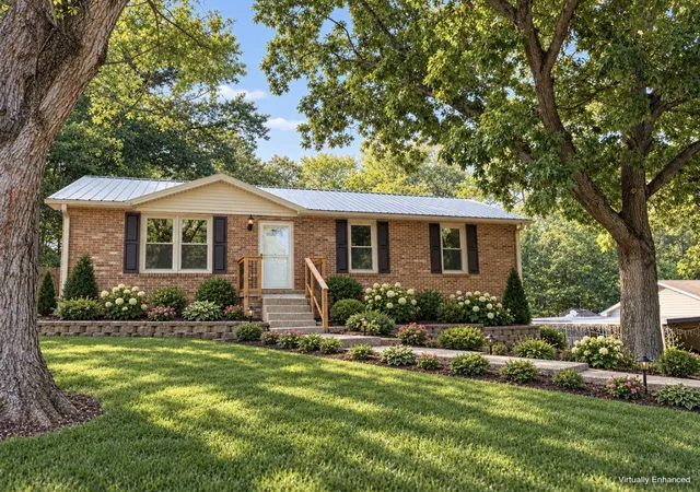 Single family home for sale at 1832 Palamino Dr, Clarksville, TN 37042 | MLS# 3305295