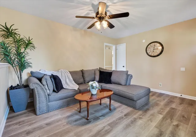 5th image of 1832 Palamino Dr, Clarksville, TN 37042 | MLS# 3305295
