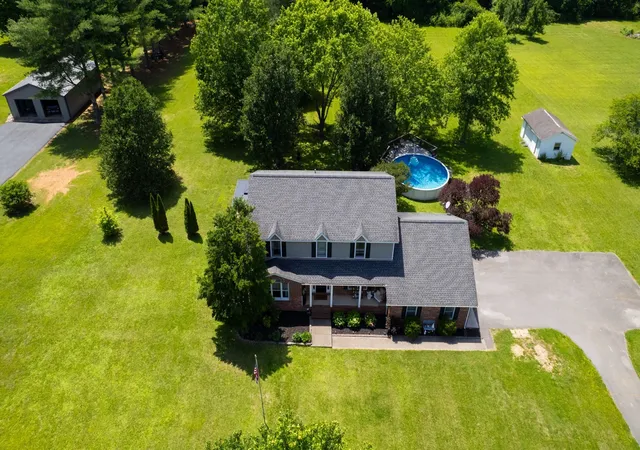 2nd image of 7770 Bridlewood Dr, Christiana, TN 37037 | MLS# 3302305