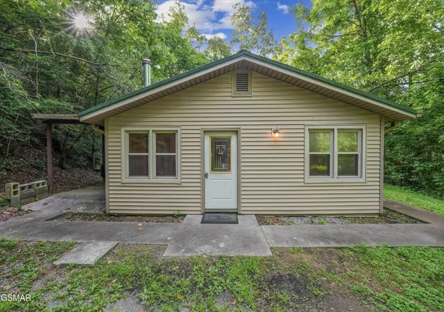 1st image of 324 Whaley Way, Sevierville, TN 37876 | MLS# 3299515