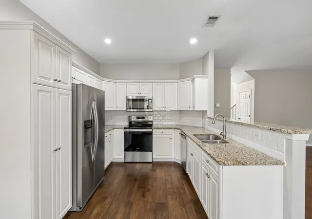 5th image of 422 Normandy Cir, Nashville, TN 37209 | MLS# 3311702