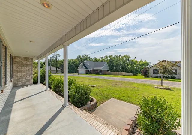 Photo 3 of Single family home for sale at 115 Lookout Ln, Pulaski, TN 38478 | MLS# 3314277 | Listing updated on 2026-08-07