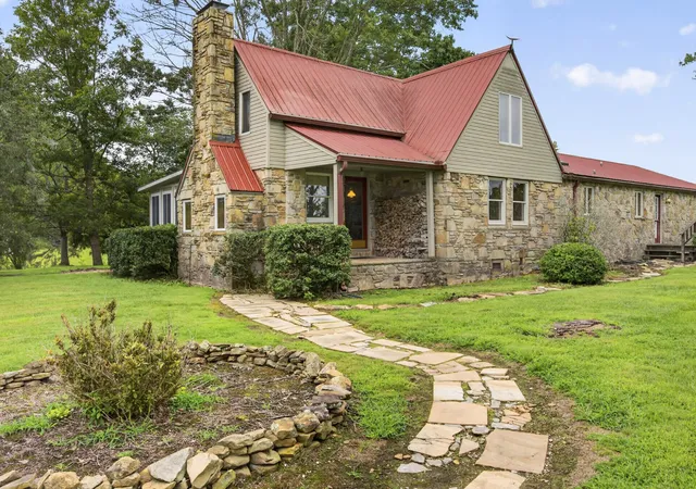 2nd image of 1705 Open Range Rd, Crossville, TN 38555 | MLS# 3305430