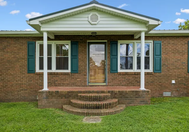 3rd image of 861 Fox Ln, Lewisburg, TN 37091 | MLS# 3304616