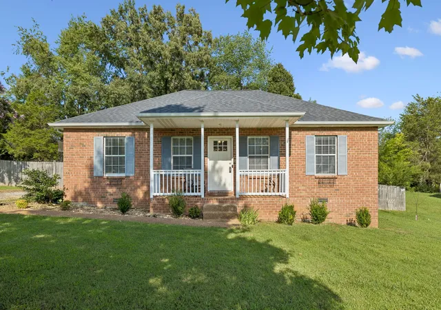 Photo 1 of Single family home for sale at 115 Robert Ave, White House, TN 37188 | MLS# 3305853 | Listing updated on 2026-10-07